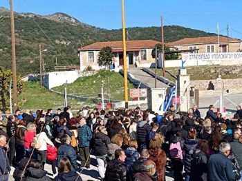 Φιλιάτες: Το στρατόπεδο φεύγει αλλά οι φυλακές έρχονται…