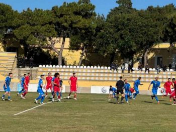 Πέντε Έλληνες ποδοσφαιριστές υποχρεωτικά σε όλο τον αγώνα