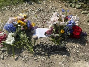 Ρίγη συγκίνησης πριν την λήψη οργάνων από τον 14χρονο Σπύρο
