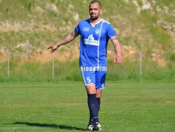 Παραμένει στο δυναμικό του ΑΟΒ έμπειρος αμυντικός 