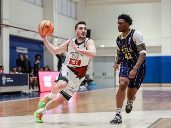 Δύσκολη αποστολή για τα Γεράκια 