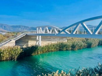 Υποψήφια για βράβευση στο Best City Awards 2026 η πεζογέφυρα που συνδέει την Αμμουδιά με την Βαλανιδοράχη