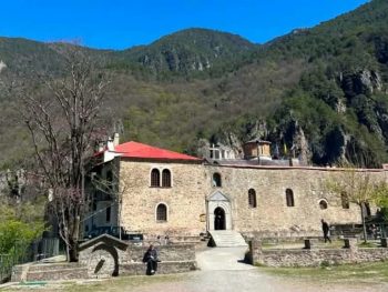 Δύο τα περιστατικά στο μονοπάτι για τη Μονή Στομίου 