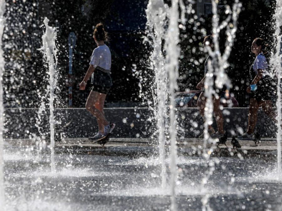 Συνθήκες καύσωνα και ακραία θερμική επιβάρυνση σε τμήματα της χώρας έως το Σάββατο 28 Ιουνίου 2025