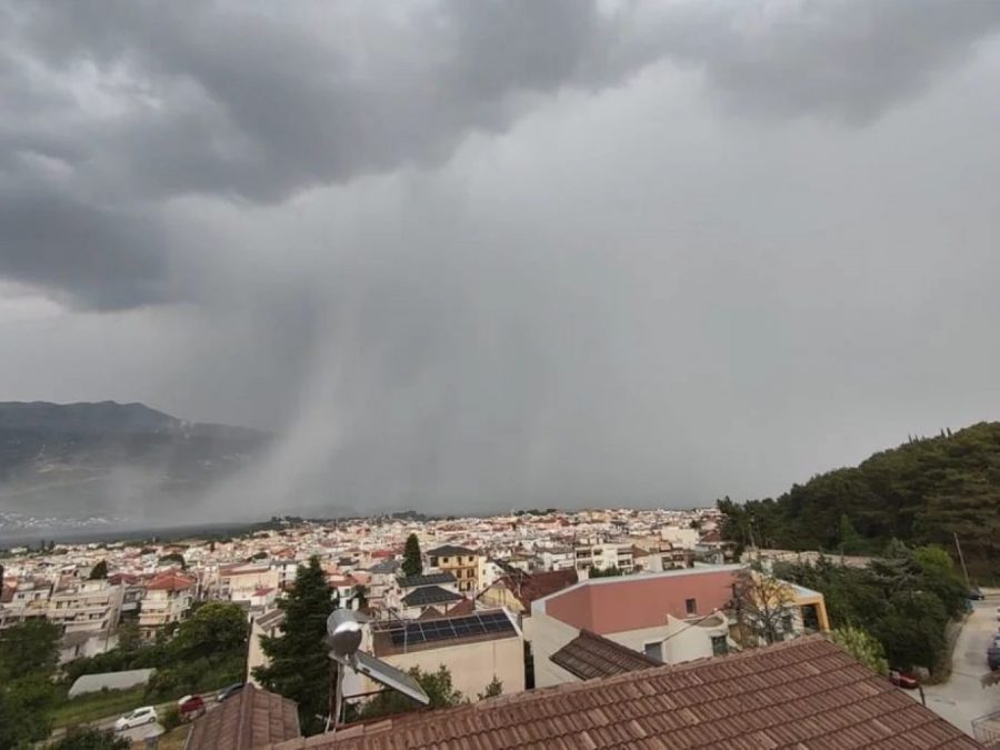 Καταιγίδα σάρωσε τα Ιωάννινα - Μεγάλα ύψη βροχής 