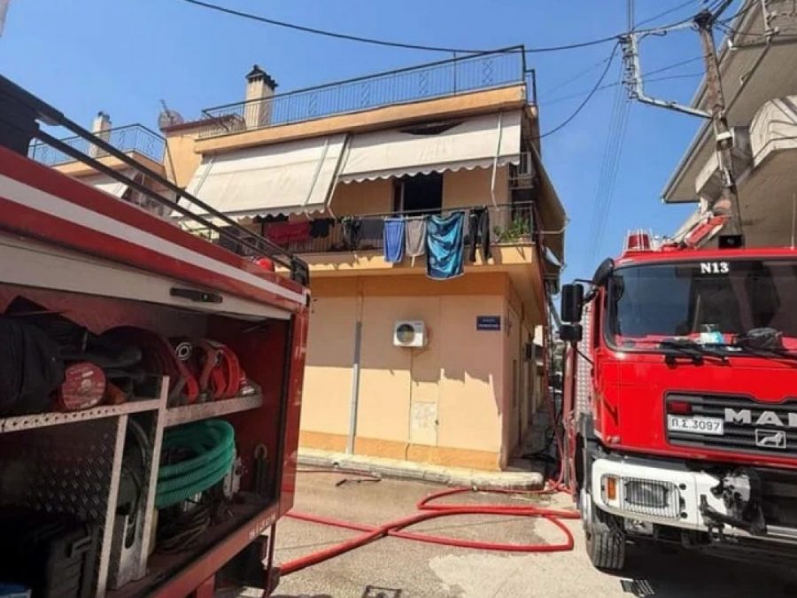 Φωτιά σε διαμέρισμα στα Σεισμόπληκτα