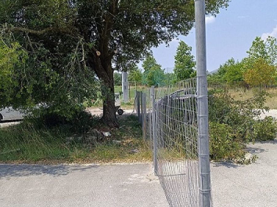 Περίφραξη με εθελοντική εργασία στο "Γεώργιος Πρίσκας"