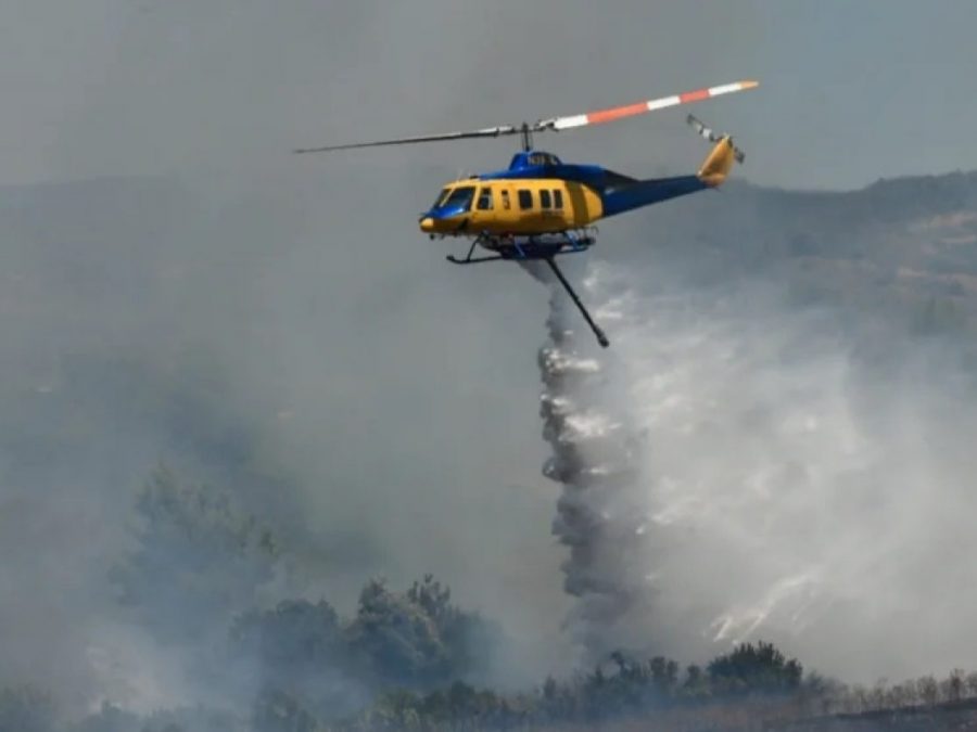 Φωτιά σε δάσος μεταξύ Βωβούσας και Λάιστας- Επιχειρεί το ελικόπτερο