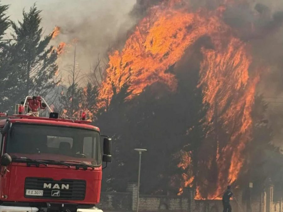 Εκκενώνεται και η Φιλιππιάδα