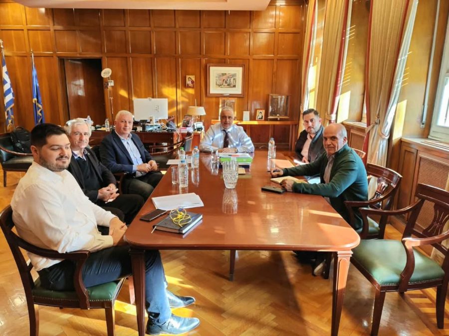 Εποικοδομητική συνάντηση του Δημάρχου Ζίτσας με τον Υφυπουργό Ανάπτυξης για τη δημιουργία αγοράς τοπικών προϊόντων