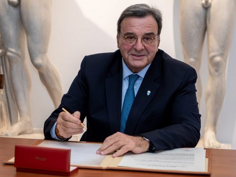 Ο Πρόεδρος της ΕΟΕ Ισίδωρος Κούβελος υπέγραψε την Ολυμπιακή Εκεχειρία 