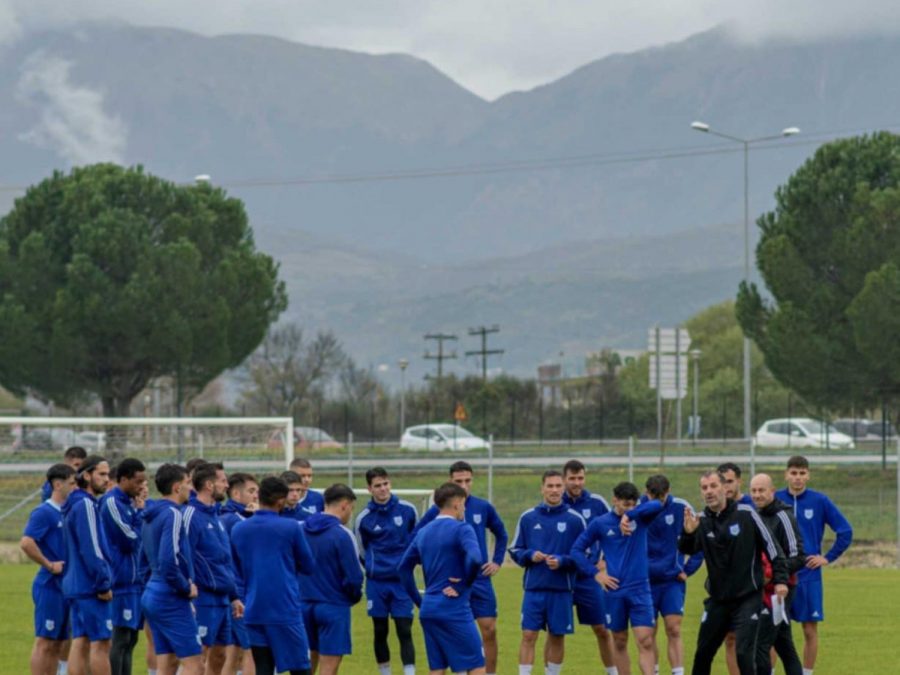 Σήκωσαν τα μανίκια για τη μάχη του Σαββάτου 