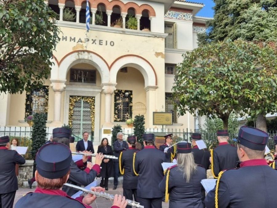 Πρωτοχρονιάτικες μελωδίες στο Δημαρχείο Ιωαννίνων 