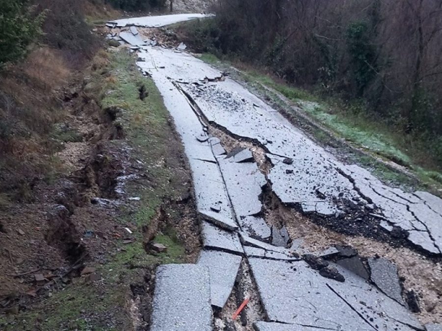 Απόφαση για έργα αποκατάστασης ζημιών 5,3 εκατ. ευρώ από τις πλημμύρες του Ιανουαρίου