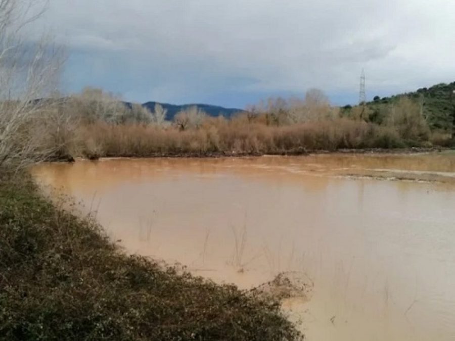 Χιλιάδες στρέμματα κάτω από τα νερά σε Φανάρι και Λούρο