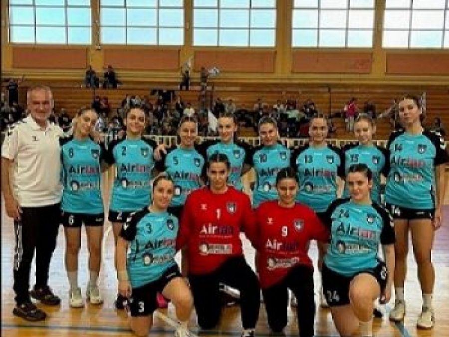 Σαν καταιγίδα οι γυναίκες του ΑΟΙ