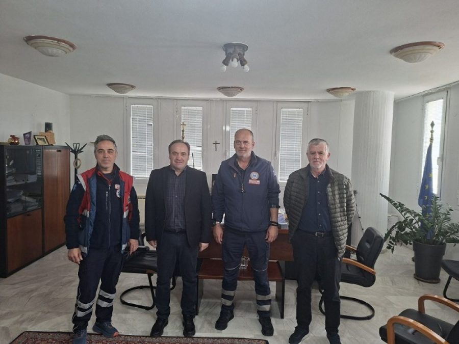 Συνάντηση του Δημάρχου και Αντιδημάρχου Υγείας Δήμου Ζηρού,  με στελέχη των ΕΚΑΒ