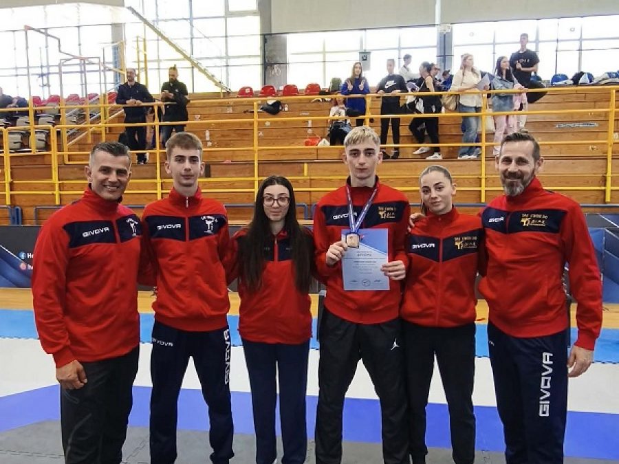 Μετάλλιο στο Πανελλήνιο Νέων Ανδρών-Νέων Γυναικών από τον ΑΜΣ Δία Ιωαννίνων 