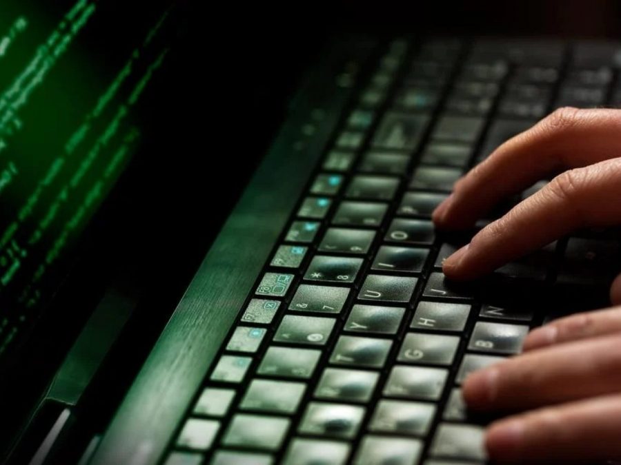 «Έστησαν» σκηνικό χειρουργείου και άρπαξαν 14.500€ από ηλικιωμένη