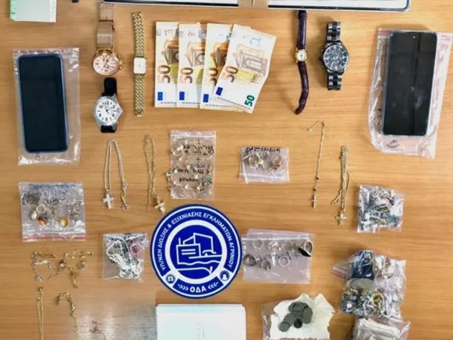  Εξαρθρώθηκε συμμορία τα μέλη της οποίας ενέχονται σε  κλοπές 