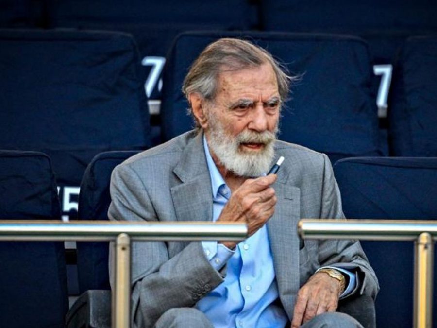 ΕΠΟ: "Tο μεγαλύτερο κεφάλαιο για το εθνικό μας ποδόσφαιρο φέρει το όνομά του" 