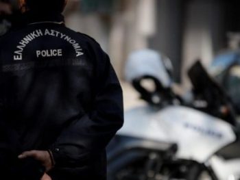 Mπήκαν σε σπίτι και έκλεψαν 7.000 ευρώ 