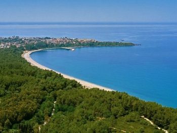 Ηλικιωμένος έχασε τη ζωή του στην παραλία Μονολιθίου
