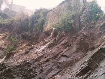 Κινδυνεύει με κατάρρευση ο μύλος των Αγνάντων