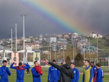 Δουλειά παρά τα τερτίπια του καιρού 