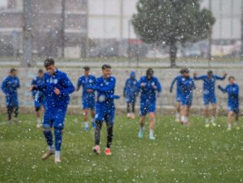 Προπόνηση στο χιόνι και κοπή της πρωτοχρονιάτικης πίτας 