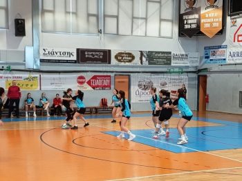 Και οι γυναίκες για την αήττητη πορεία στην Κοζάνη