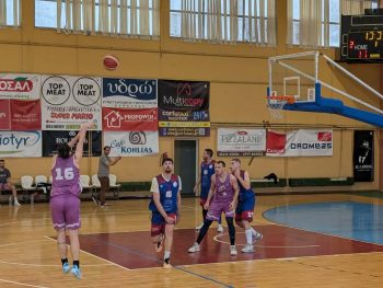 "Ζωντανή" για τα play off η Αστράκα 