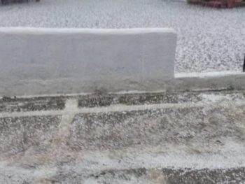 Μπουρίνια και χαλάζι για μία ακόμη ημέρα στα Ιωάννινα