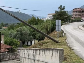 Προβλήματα από την καταιγίδα στην Παραμυθιά