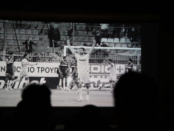 Συγκίνηση και χειροκρότημα για τον Μάριο Οικονόμου σε προβολή για τα 100 χρόνια του Παναιτωλικού