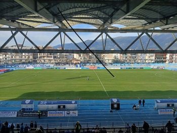 Όταν είσαι ο ΠΑΣ ο πήχης είναι ήδη ψηλά 