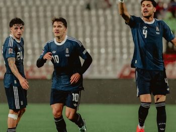 Τεράστιο διπλό της Εθνικής