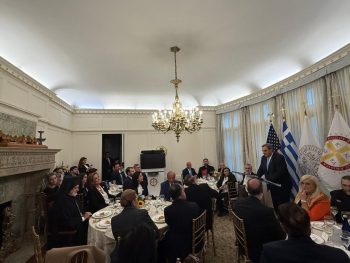 Τιμητική εκδήλωση του Αρχιεπισκόπου Αμερικής Ελπιδοφόρου για τον Πρόεδρο της ΕΟΕ Ισίδωρο Κούβελο ενόψει Λος Αντζελες 2028 