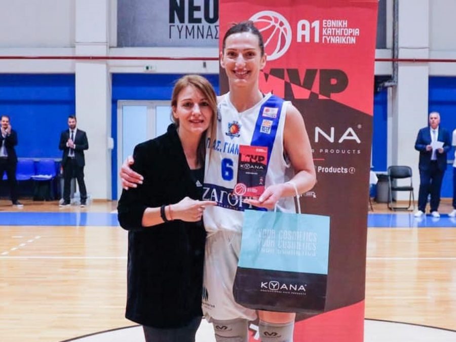 Παρέλαβε το βραβείο MVP η Ντίνα Σαρηγιαννίδου 