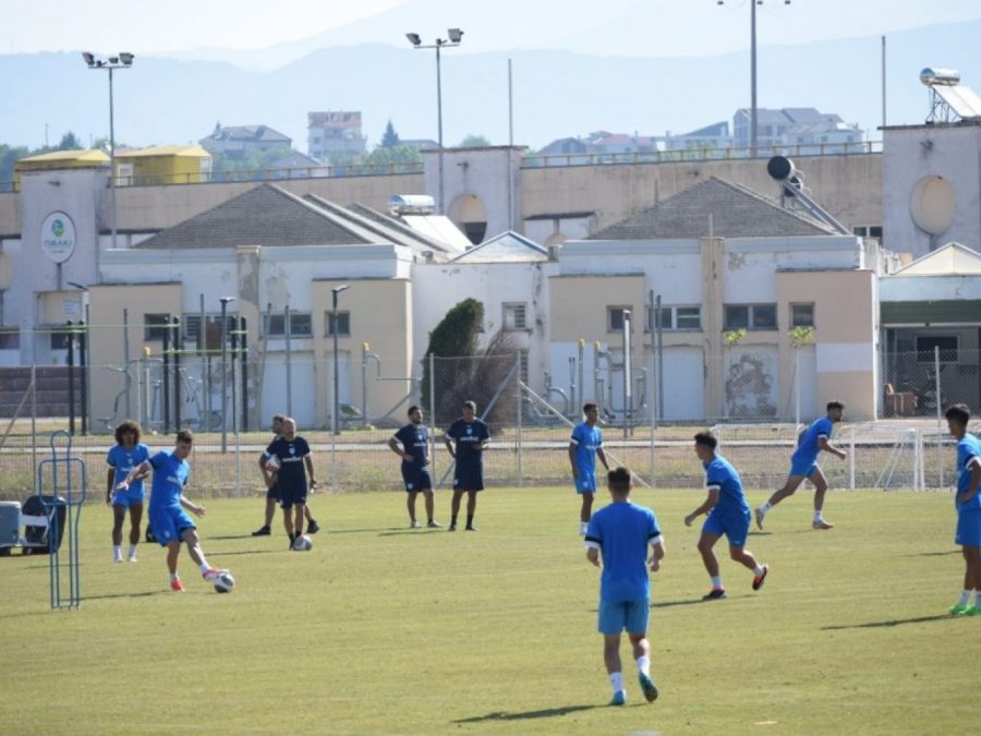 Σε δυο γκρουπ η πρωινή προπόνηση 