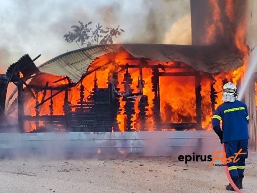 Παρανάλωμα εγκαταστάσεις του παλιού λατομείου στα Μάρμαρα