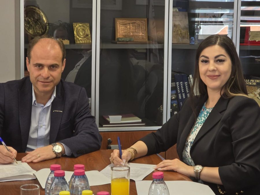 Υπογραφή συμφώνου συνεργασίας μεταξύ Δήμου Αρταίων και πανεπιστημίου «MB» Βελιγραδίου