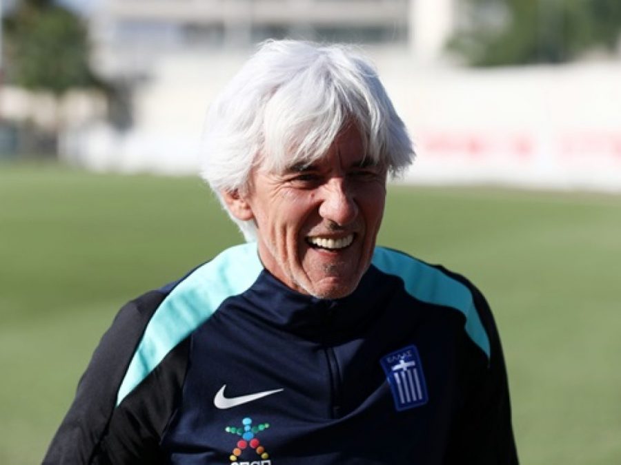 Γιοβάνοβιτς: "Ήταν πολύ εύκολη απόφαση να παραμείνω"