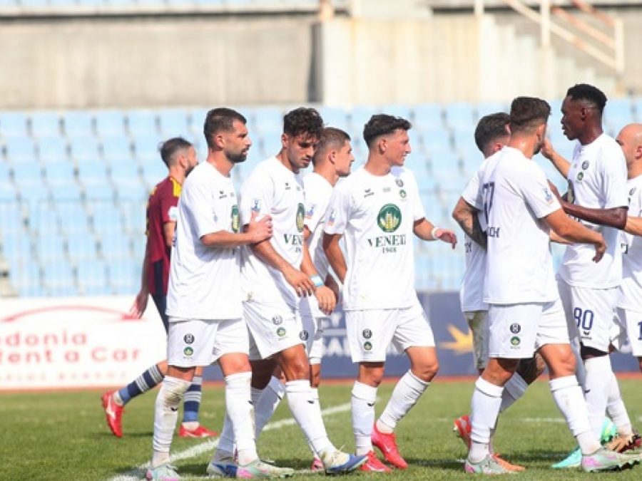 League Phase: Ντεμπούτο με νίκη για τον Ηρακλή