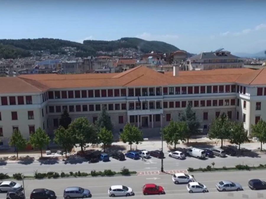 Η Περιφέρεια Ηπείρου για την εναπόθεση ογκωδών αποβλήτων στην περιοχή Κάτω Νεοχωρόπουλου 