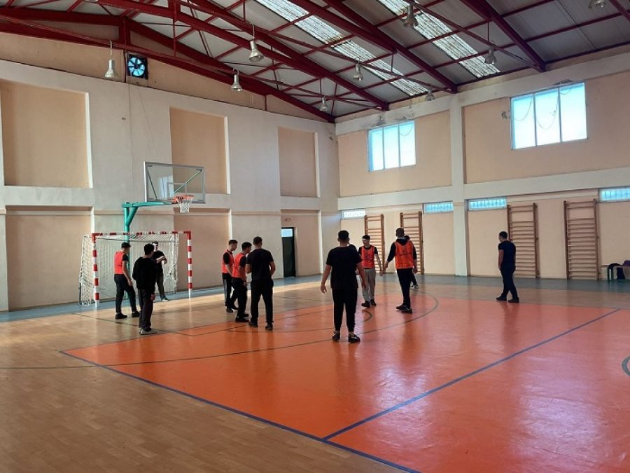 Η Αναγέννηση Άρτας έφερε το χάνμπολ στα σχολεία 