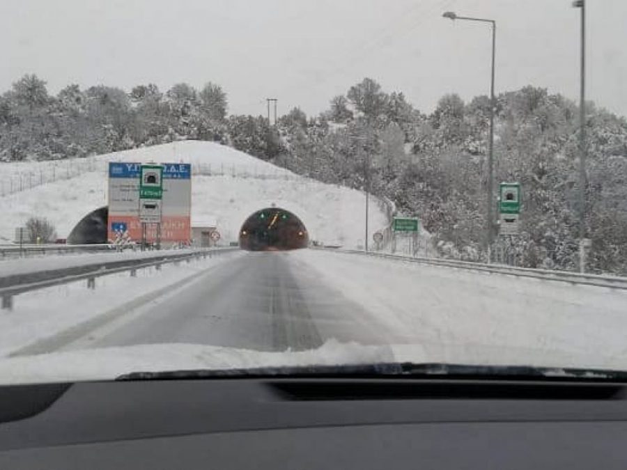 Χιονοπτώσεις στην Ήπειρο-  Απαγόρευση βαρέων οχημάτων στην Εγνατία Οδό