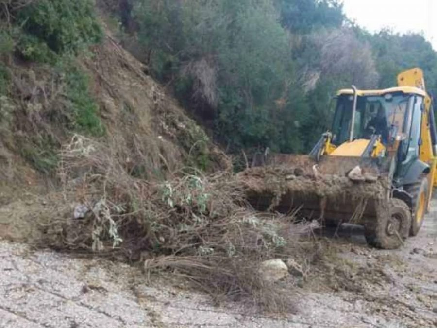 Νέα προβλήματα καταπτώσεων