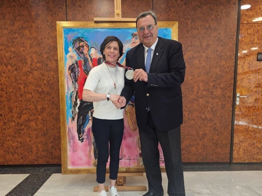 Συγχαρητήρια του Προέδρου Ισίδωρου Κούβελου στην Μαρία Πρεβολαράκη