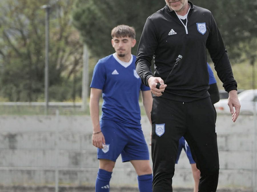 Σήκωσαν και πάλι μανίκια